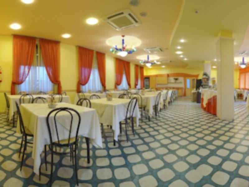 Hotel Vannucci Rimini Exterior photo